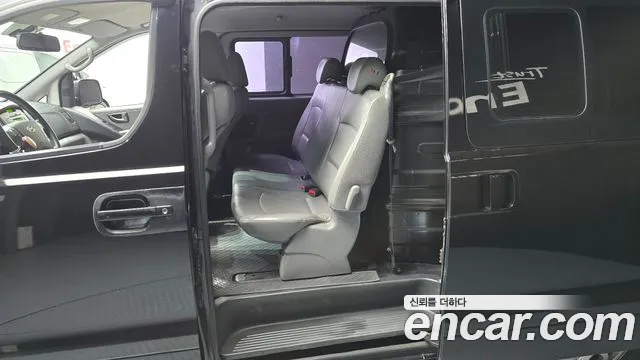 Hyundai Staria 2014 thumb 2