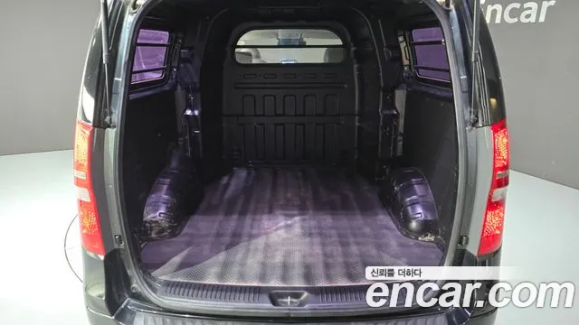Hyundai Staria 2014 thumb 8