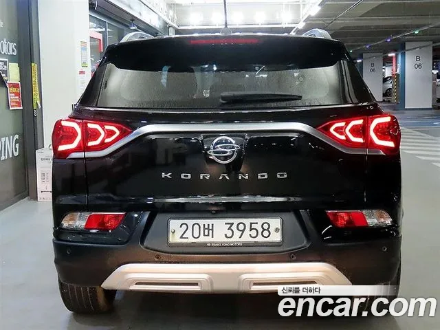 KGM Korando 2019 thumb 2