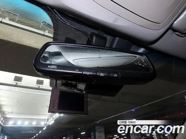 KGM Korando 2019 thumb 8