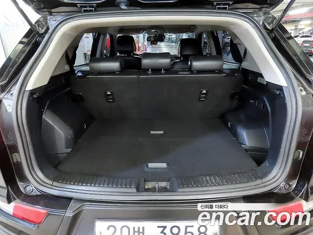 KGM Korando 2019 thumb 9