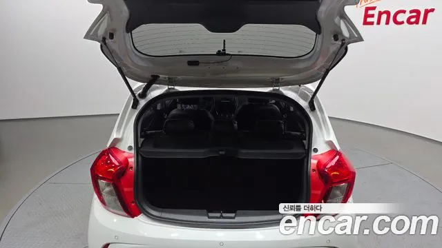 Chevrolet Spark 2020 thumb 10