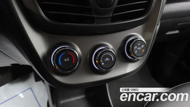 Chevrolet Spark 2020 thumb 9