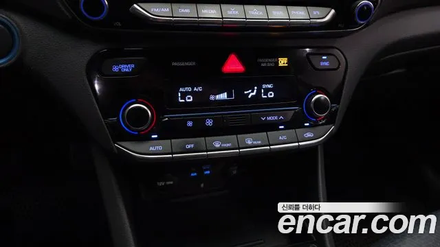 Hyundai Ioniq Hybrid 2016 thumb 5