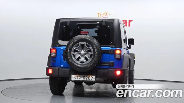 Jeep Wrangler 2015 thumb 4