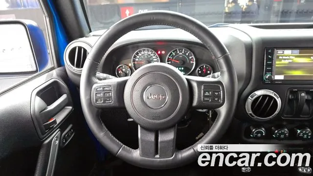 Jeep Wrangler 2015 thumb 2