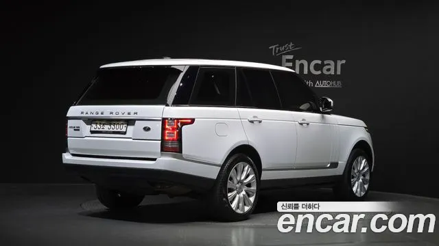 Land Rover Range Rover 2016 thumb 3