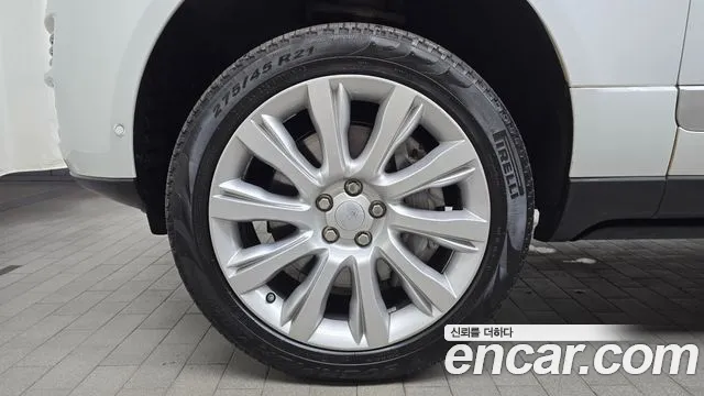 Land Rover Range Rover 2016 thumb 12