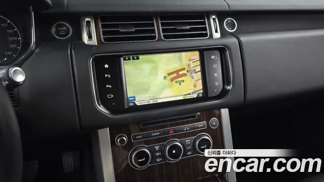 Land Rover Range Rover 2016 thumb 4