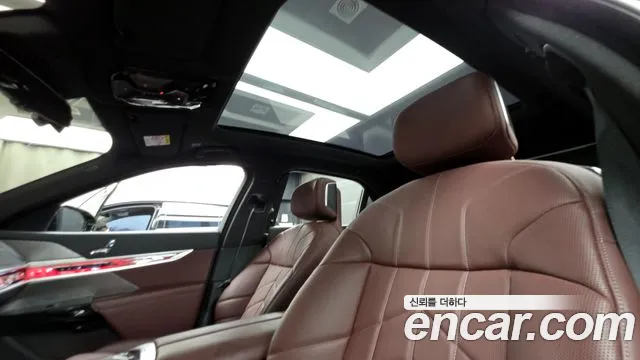 BMW 7 серии 2024 thumb 8