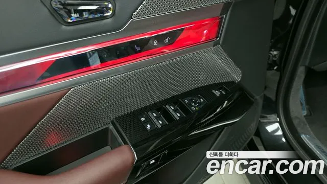 BMW 7 серии 2024 thumb 12
