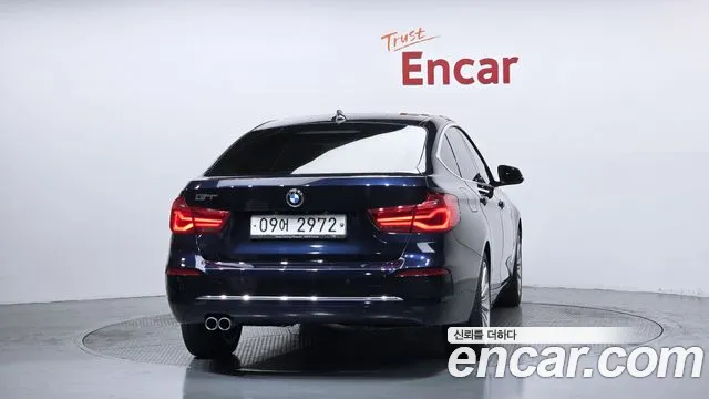 BMW 3 серии Gran Turismo 2018 thumb 10