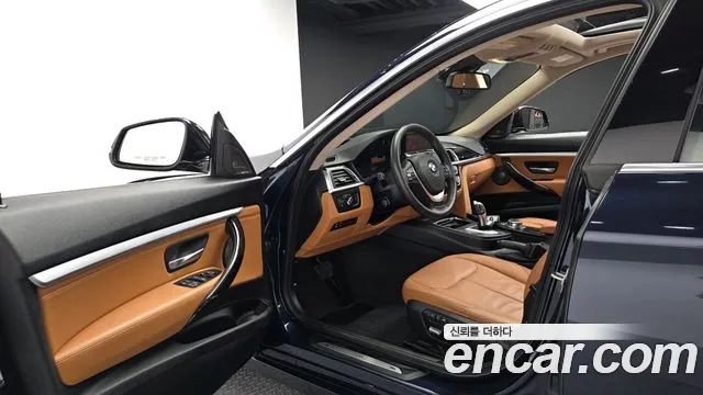 BMW 3 серии Gran Turismo 2018 thumb 12