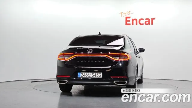 Hyundai Grandeur 2018 thumb 11