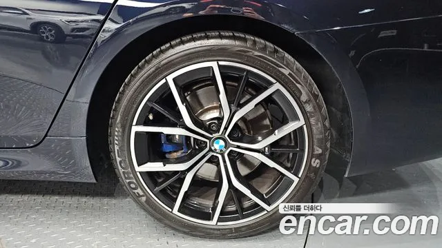 BMW 5 серии 2021 thumb 2