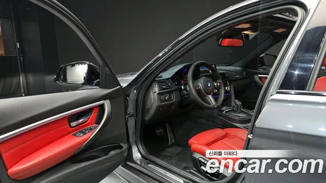 BMW 3 серии 2018 thumb 8