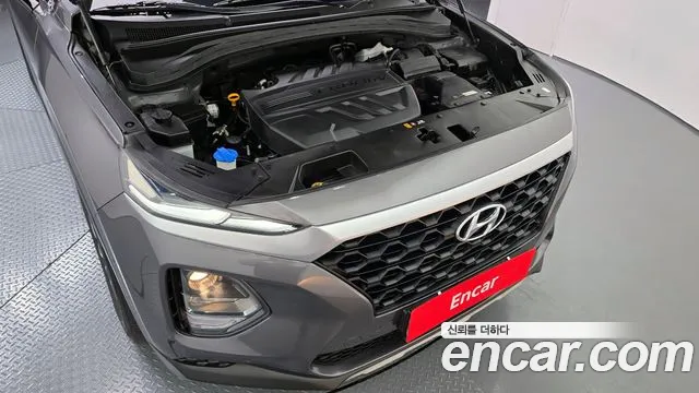 Hyundai Santa Fe 2018 thumb 8
