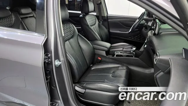 Hyundai Santa Fe 2018 thumb 9