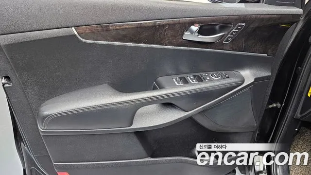 Kia Sorento 2017 thumb 7