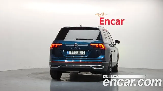 Volkswagen Tiguan 2021 thumb 8