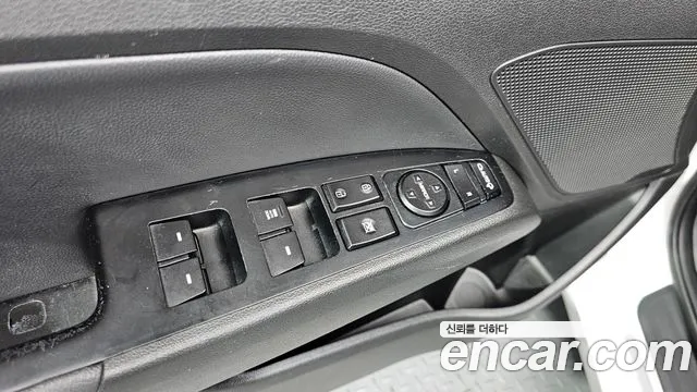 Hyundai AD 2017 thumb 8