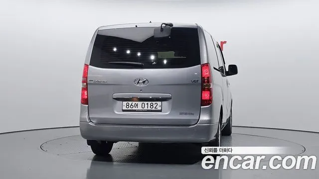 Hyundai Staria 2020 thumb 12