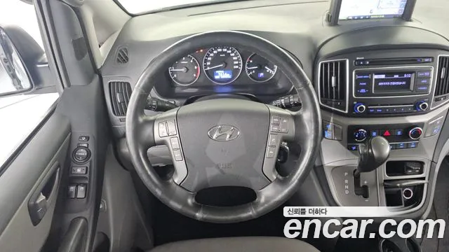 Hyundai Staria 2020 thumb 10
