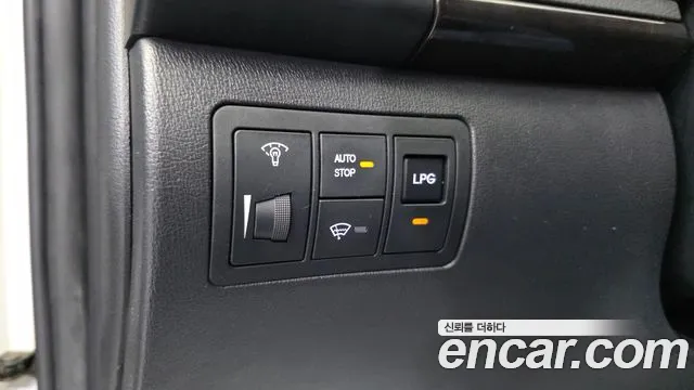 Hyundai Avante 2010 thumb 10