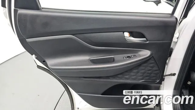 Hyundai Santa Fe 2021 thumb 7