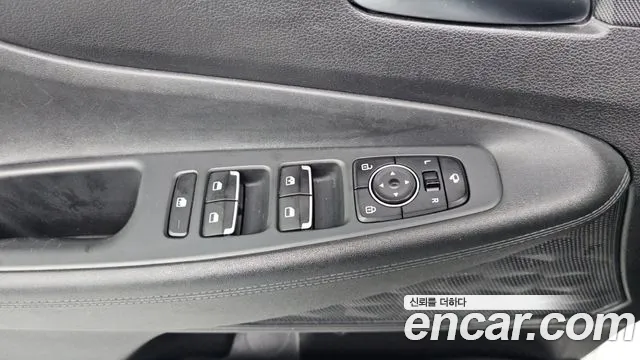 Hyundai Santa Fe 2021 thumb 8
