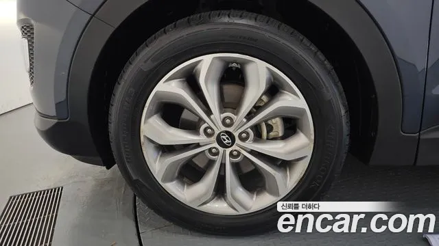 Hyundai Санта Фе 2015 thumb 7
