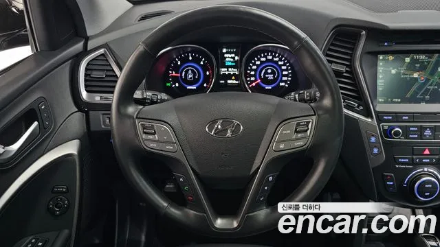 Hyundai Санта Фе 2015 thumb 10