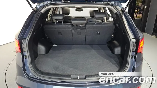 Hyundai Санта Фе 2015 thumb 5