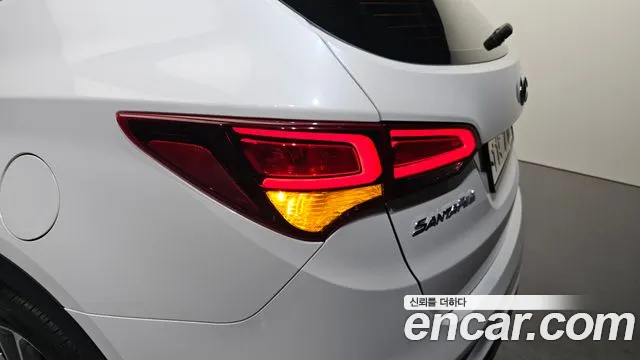 Hyundai Santafe 2015 thumb 2