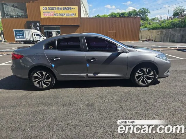 Renault SM3 2019 thumb 2