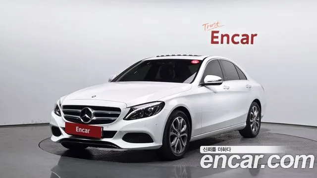 Mercedes-Benz C-Class 2017 thumb 4