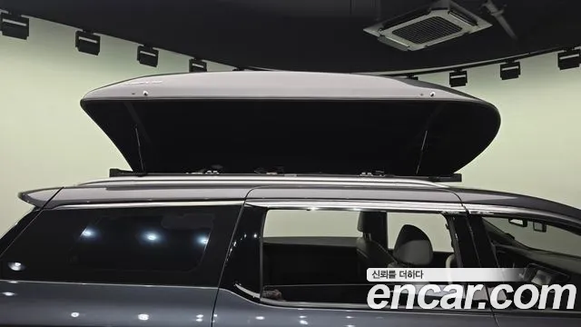 Kia Carnival 2015 thumb 5