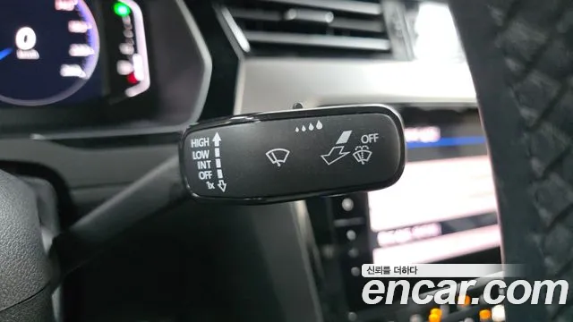 Volkswagen Passat GT 2022 thumb 10