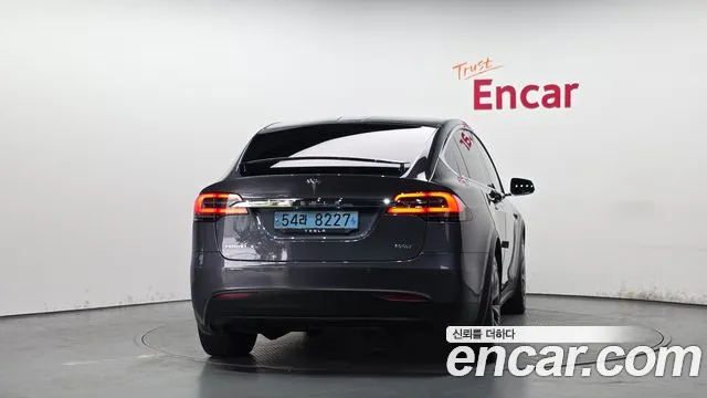 Tesla Model X 2019 thumb 3