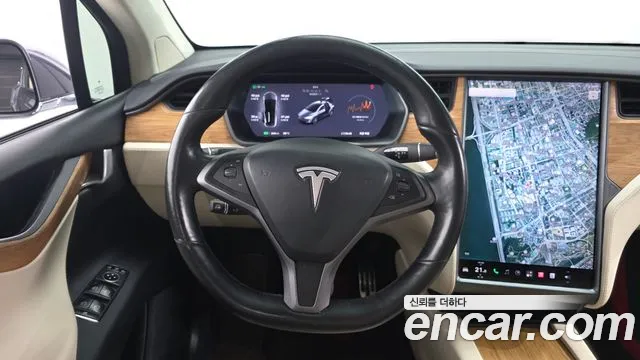 Tesla Model X 2019 thumb 8