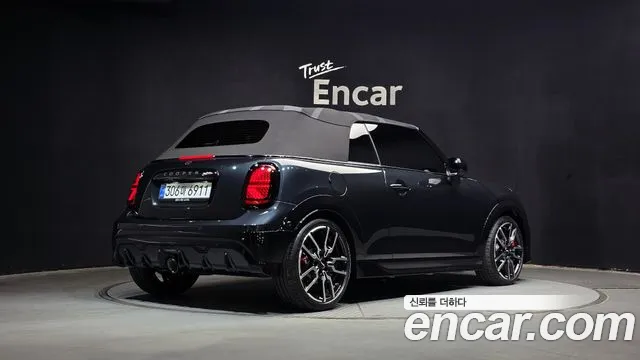 Mini Cooper Convertible 2025 thumb 6