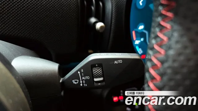 Mini Cooper Convertible 2025 thumb 4