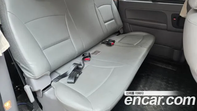 Hyundai Staria 2019 thumb 12