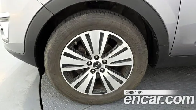 Kia Sportage 2014 thumb 12