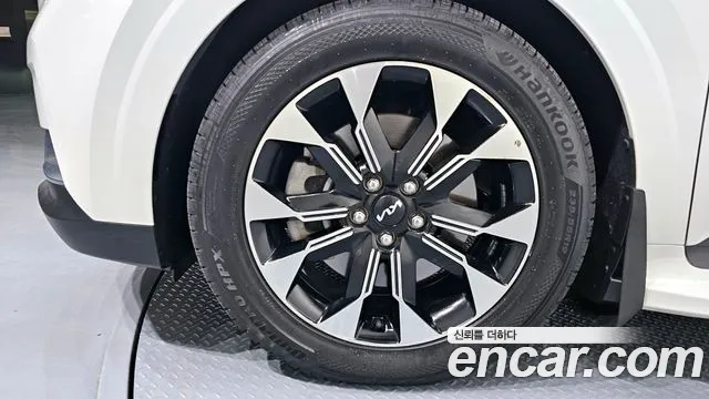 Kia Carnival 2021 thumb 8