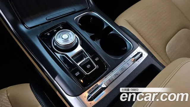 Kia Carnival 2021 thumb 3