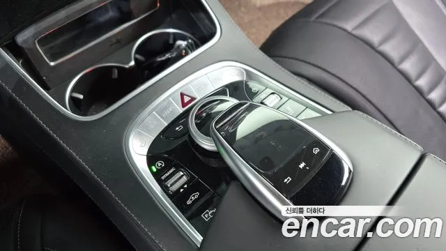 Mercedes-Benz S-Class 2019 thumb 11