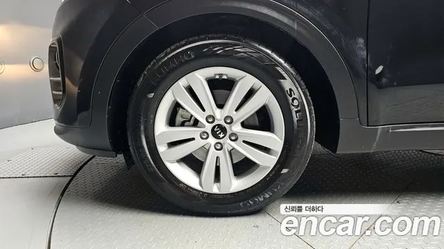 Kia Sportage 2017 thumb 4