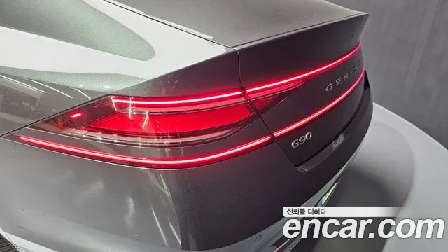 Genesis G90 2022 thumb 10