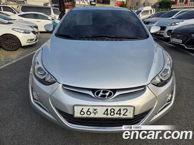Hyundai Elantra 2015 thumb 6